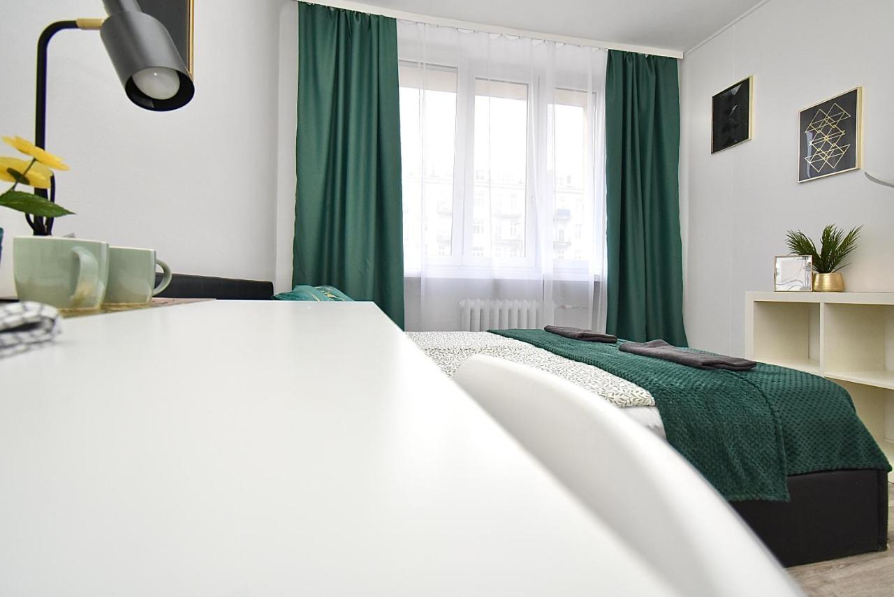 Rental Apartments Aleja Niepodleglosci 华沙 外观 照片