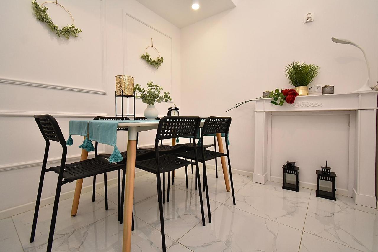 Rental Apartments Aleja Niepodleglosci 华沙 外观 照片